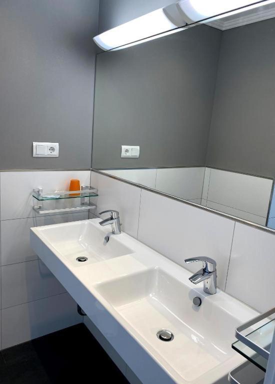 Appartements - Zum Hafen Sassnitz Zewnętrze zdjęcie